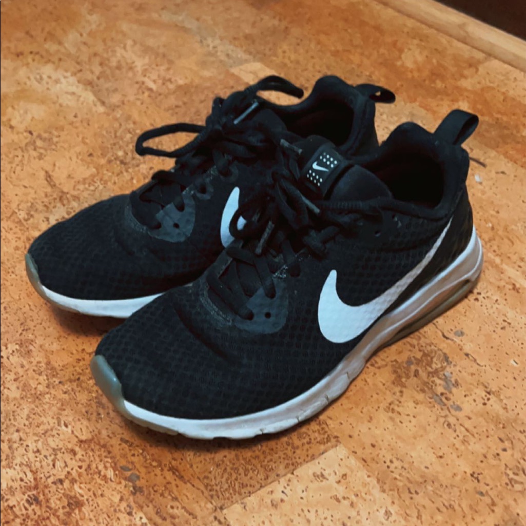 Nike Air Max Womens 75